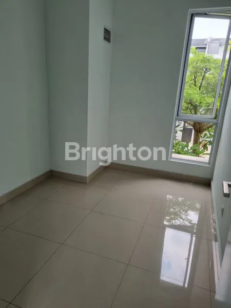 image RUMAH 2 LANTAI DI CLUSTER SAVASA KOTA DELTAMAS (8)