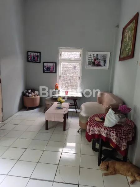 image RUMAH 2 LANTAI HARGA NJOP PINGGIR JALAN DEKAT BANDARA SEMARANG BARAT (4)