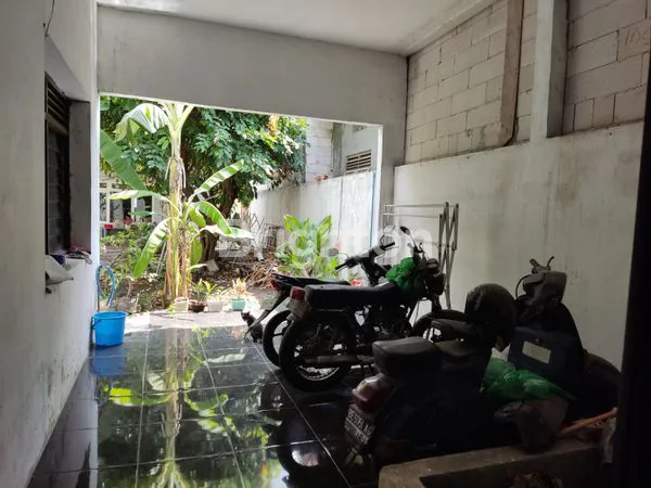image RUMAH 2 LANTAI HARGA NJOP PINGGIR JALAN DEKAT BANDARA SEMARANG BARAT (7)