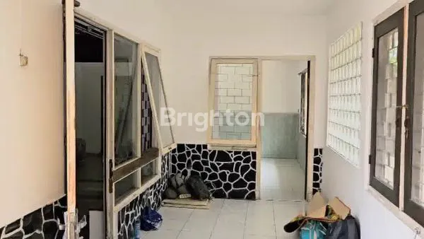 image RUMAH DI RAYA DARMO (4)