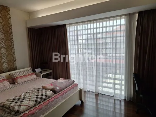 image RUMAH TENGAH KOTA SUDUT SIAP HUNI (2)