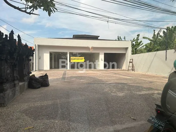 image RUKO STRATEGIS DI KEROBOKAN – LOKASI PREMIUM, SIAP PAKAI! (1)