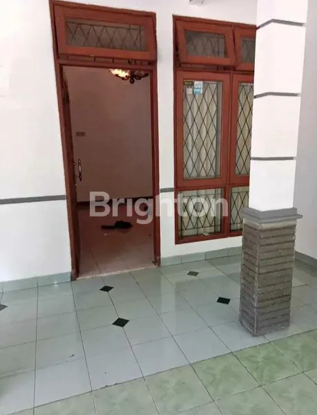 image HUNIAN STRATEGIS MUTIARA DEPOK   (2)