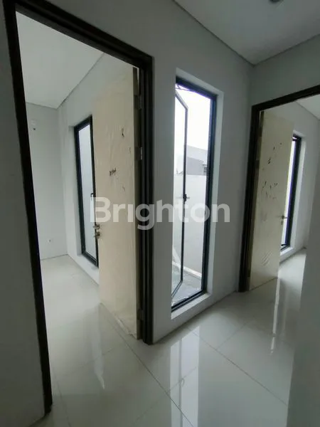 image RUMAH SIDOARJO JAWA TIMUR (5)