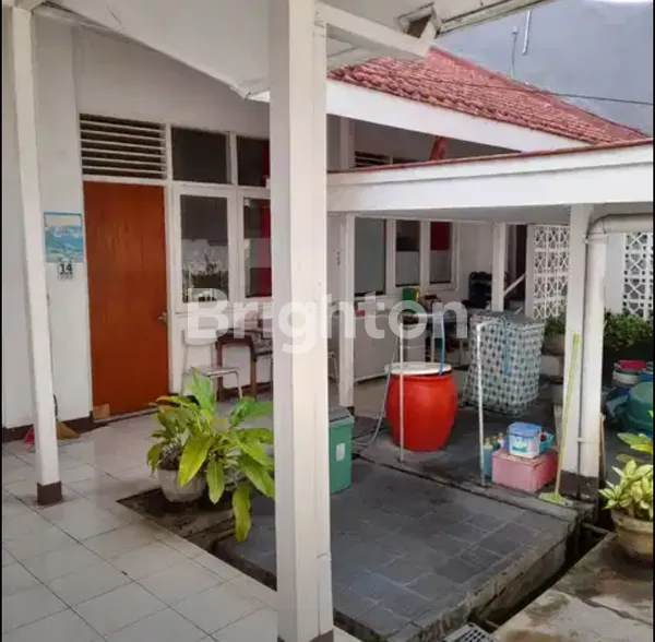 image RUMAH BESAR  KLASIK BELANDA  PINGGIR JALAN BESAR TEUKU UMAR (5)