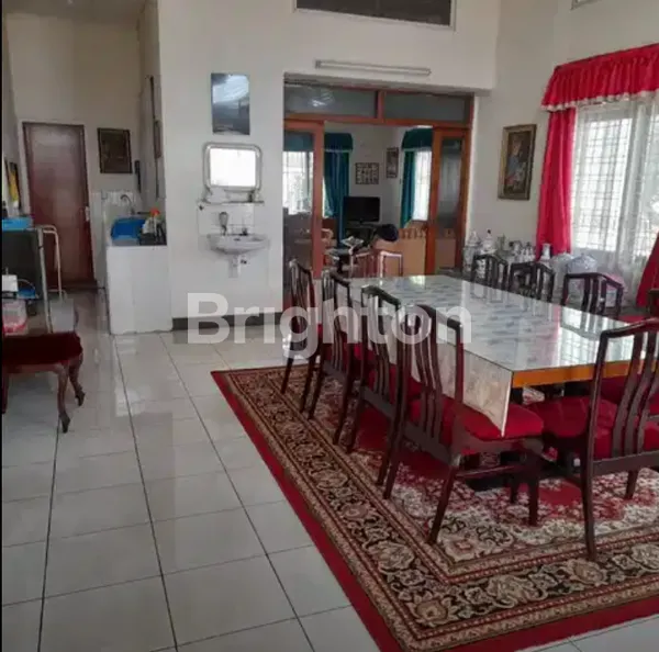 image RUMAH BESAR  KLASIK BELANDA  PINGGIR JALAN BESAR TEUKU UMAR (6)
