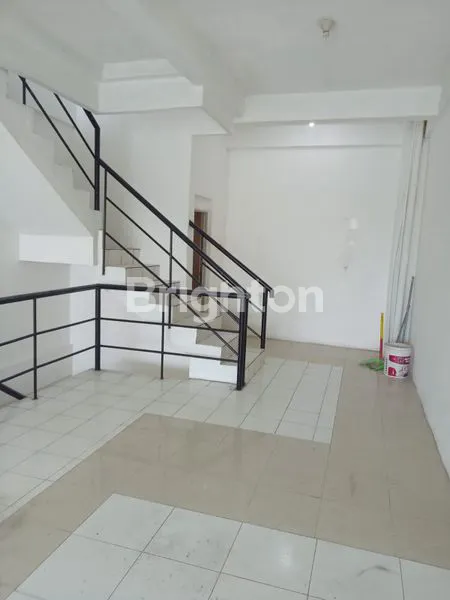 image RUKO 4,5LT DI SUNTER, PARKIR LUAS, ROW JALAN 2 MOBIL LEGA (4)