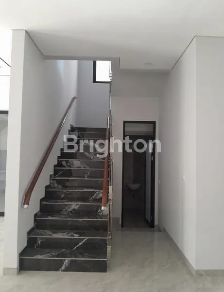 image RUMAH SOUTH EMERALD CITRALAND, SURABAYA BARAT (5)