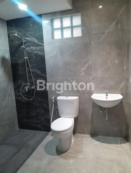 image RUMAH SOUTH EMERALD CITRALAND, SURABAYA BARAT (6)