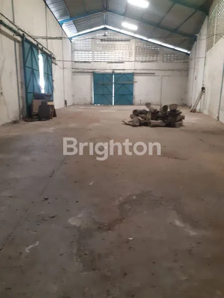 image RAYA BOBOH PABRIK GRESIK (3)