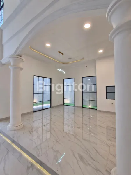 image RUMAH MEWAH TOMANG DEKAT KE MAL CP JAKARTA BARAT. ADA ROOFTOP NYA (5)