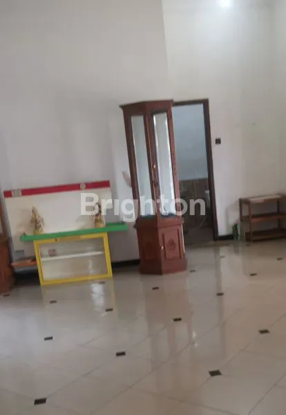 image RUMAH MEWAH 2LT DI GAJAH MUNGKUR SEMARANG (6)