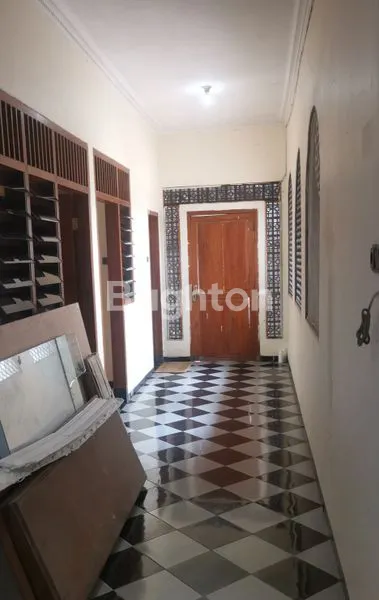 image RUMAH MEWAH 2LT DI GAJAH MUNGKUR SEMARANG (2)