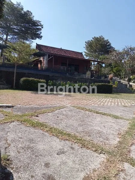 VILLA PALUTUNGAN - KUNINGAN JAWA BARAT