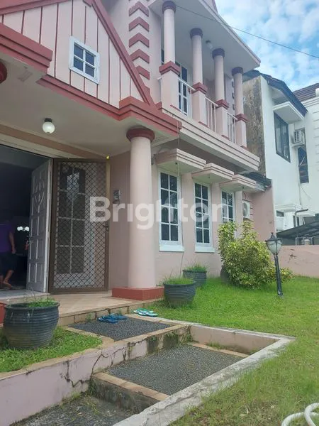 image RUMAH DI SEWAKAN 2 LANTAI (1)