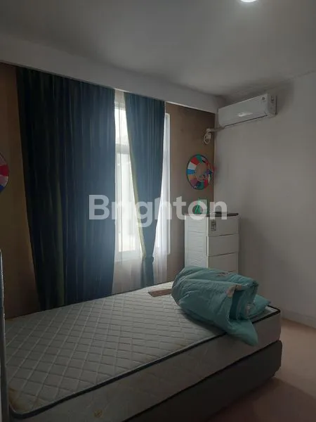 image RUMAH DI SEWAKAN 2 LANTAI (5)