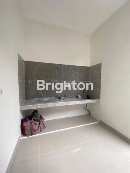 image RUMAH BARU RUNGKUT ASRI DEKAT RAYA MERR RUNGKUT HARAPAN RUNGKUT MAPAN PANDUGO NIRWANA EKSEKUTIF (3)