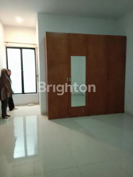 image DIKONTAKKAN RUMAH CLUSTER NYAMAN DAN AMAN (3)