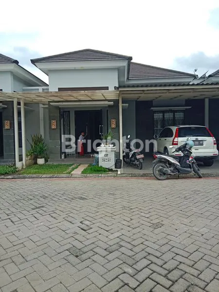 image DIKONTRAKKAN CLUSTER CANTIK NYAMAN (1)