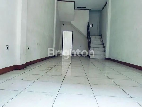 image RUKO GANDENG 3 STRATEGIS DI DEPOK (3)