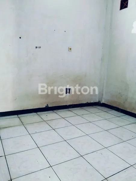 image RUKO GANDENG 3 STRATEGIS DI DEPOK (8)