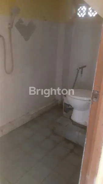 image RUKO STRATEGIS DI JALAN GUNUNG AGUNG DENPASAR BARAT (3)