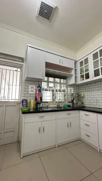 image DISEWAKAN RUMAH CANTIK FULL FURNISHED  (2)