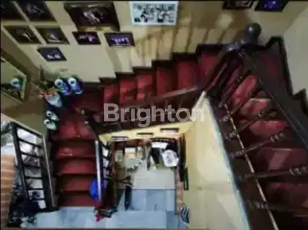 image RUMAH ASRI STRATEGIS  2 LANTAI RAWAMANGUN (5)