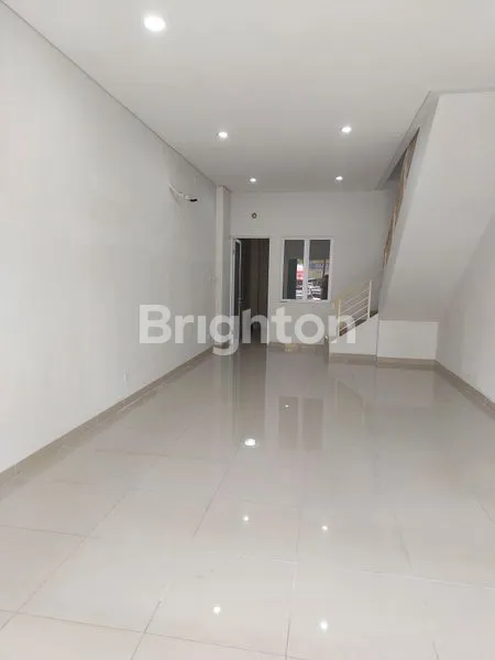 image RUKO SORRENTO JUNCTION 3 LANTAI HADAP JALAN RAYA DI GADING SERPONG (2)