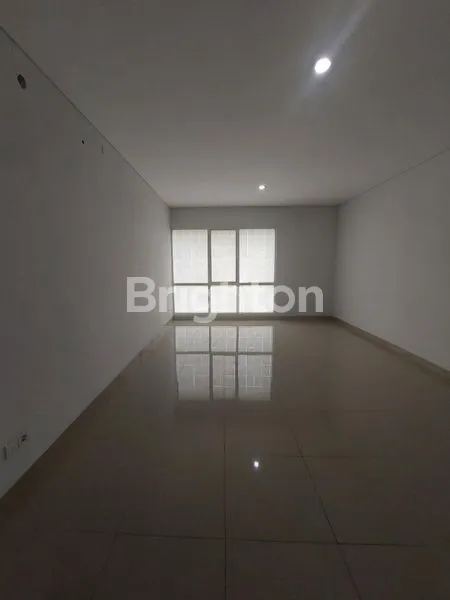 image RUKO SORRENTO JUNCTION 3 LANTAI HADAP JALAN RAYA DI GADING SERPONG (5)