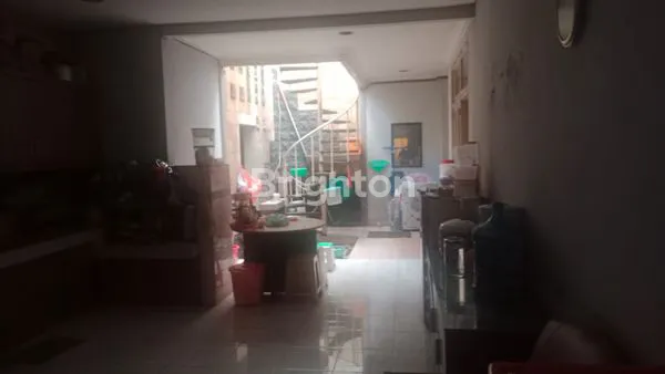 image RUKO 2 LANTAI MAINROAD TUPAREV KARAWANG (7)