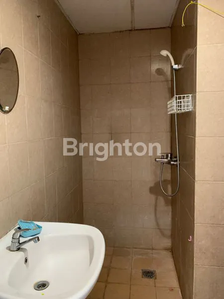 image APARTEMEN STUDIO FULL FURNISHED VIEW POOL DEKAT DENGAN RUNGKUT, RAYA MERR, JEMURSARI, NGINDEN (4)