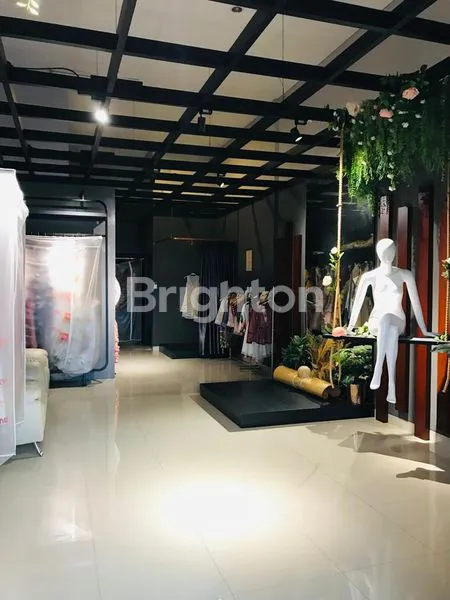 image RUMAH MEWAH SIAP HUNI 3 LANTAI VILLA PERMATA GADING (4)