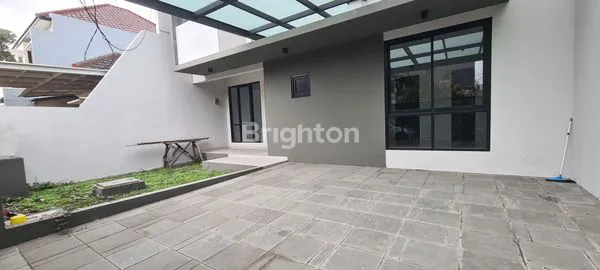 image RUMAH GRESS MODERN MINIMALIS PONDOK TJANDRA, DEKAT CLUB HOUSE (2)