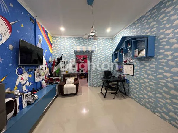 image RUMAH MANYAR TIRTOMOYO TOMPOTIKA DEKAT KERTAJAYA, DHARMAHUSADA (7)