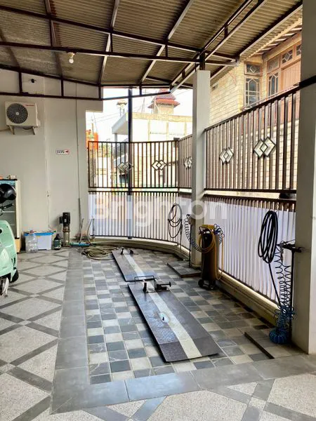 image RUMAH BEKASI DI PINGGIR JALAN (2)