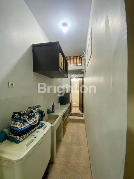 image RUMAH BEKASI DI PINGGIR JALAN (7)