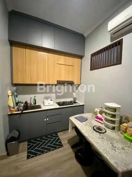 image RUMAH BEKASI DI PINGGIR JALAN (4)