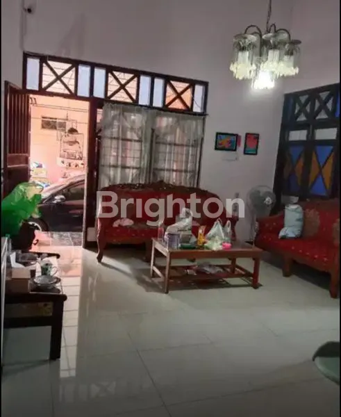 image RUMAH LUAS SOROWAJAN DEKAT PLAZA AMBARUKMO (5)