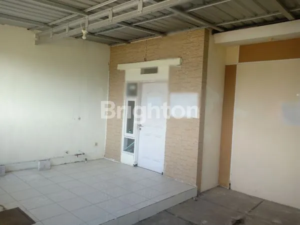 image RUMAH 1LANTAI DI LINGKUNGAN NYAMAN DEPAN FASUM, STRATEGIS DEKAT KE BANDARAGRAND SURYA (6)