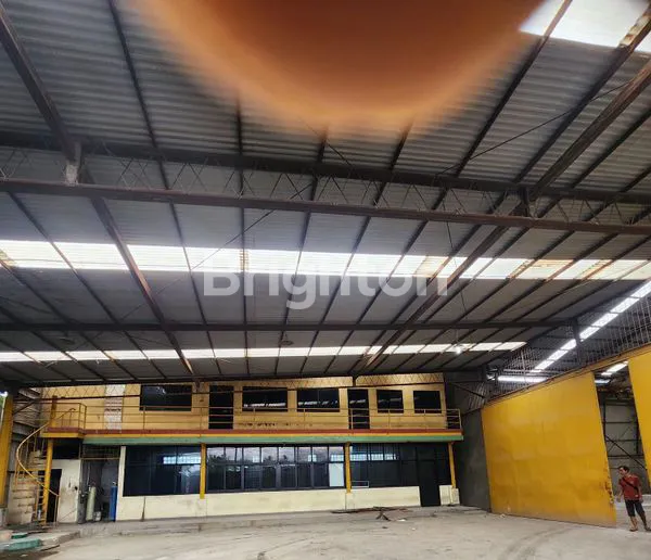 image GUDANG L 3200 M2 DI CIPONDOH TANGERANG SELATAN (4)