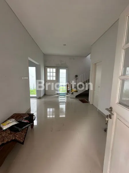 image *RUMAH CLUSTER 2 LANTAI PERUMAHAN PERMATA PARKVIEW DI KARTASURA* (4)