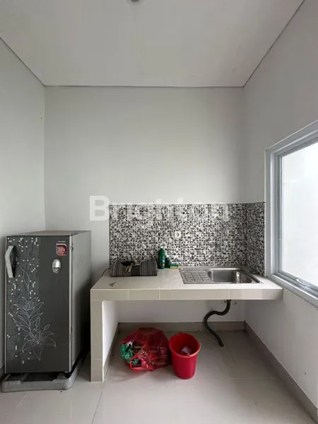 image *RUMAH CLUSTER 2 LANTAI PERUMAHAN PERMATA PARKVIEW DI KARTASURA* (5)