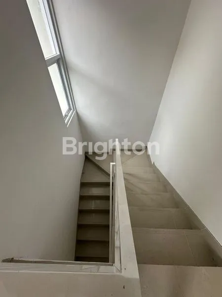 image *RUMAH CLUSTER 2 LANTAI PERUMAHAN PERMATA PARKVIEW DI KARTASURA* (6)