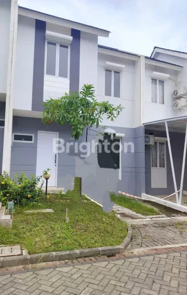 image RUMAH 2 LANTAI SIAP HUNI DALAM CLUSTER PERUMAHAN ELIT GRAND CITY (1)