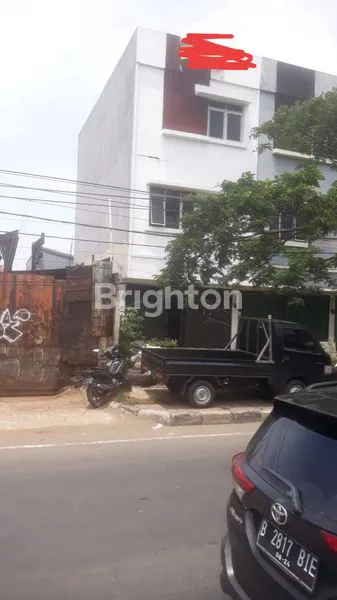 image RUKO 3,5 LANTAI COCOK BUAT USAHA (2)