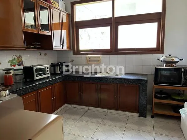 image RUMAH KLASIK DI CIPAKU INDAH BANDUNG DEKAT UNIVERSITAS PENDIDIKAN INDONESIA (8)