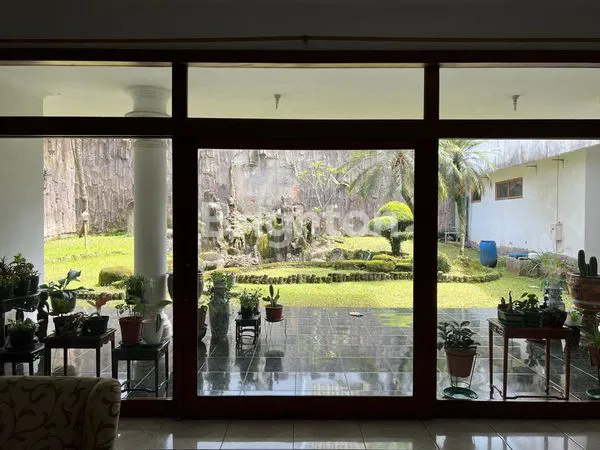 image RUMAH KLASIK DI CIPAKU INDAH BANDUNG DEKAT UNIVERSITAS PENDIDIKAN INDONESIA (5)