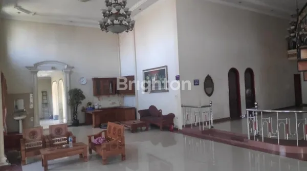 image RUMAH MEWAH 2 LANTAI TANGKERANG (6)