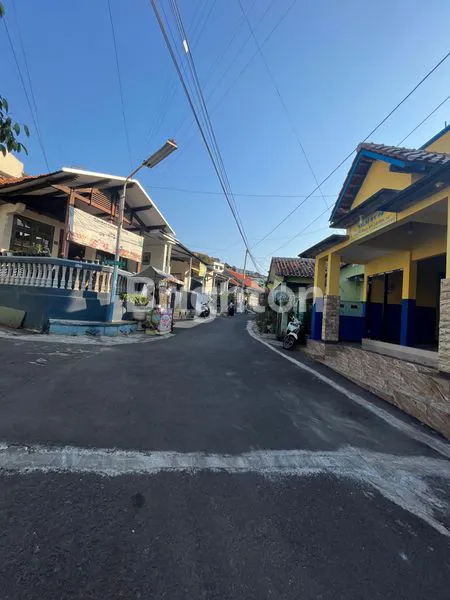 image RUMAH 2 LANTAI AREA TANDANG TEMBALANG SEMARANG (3)